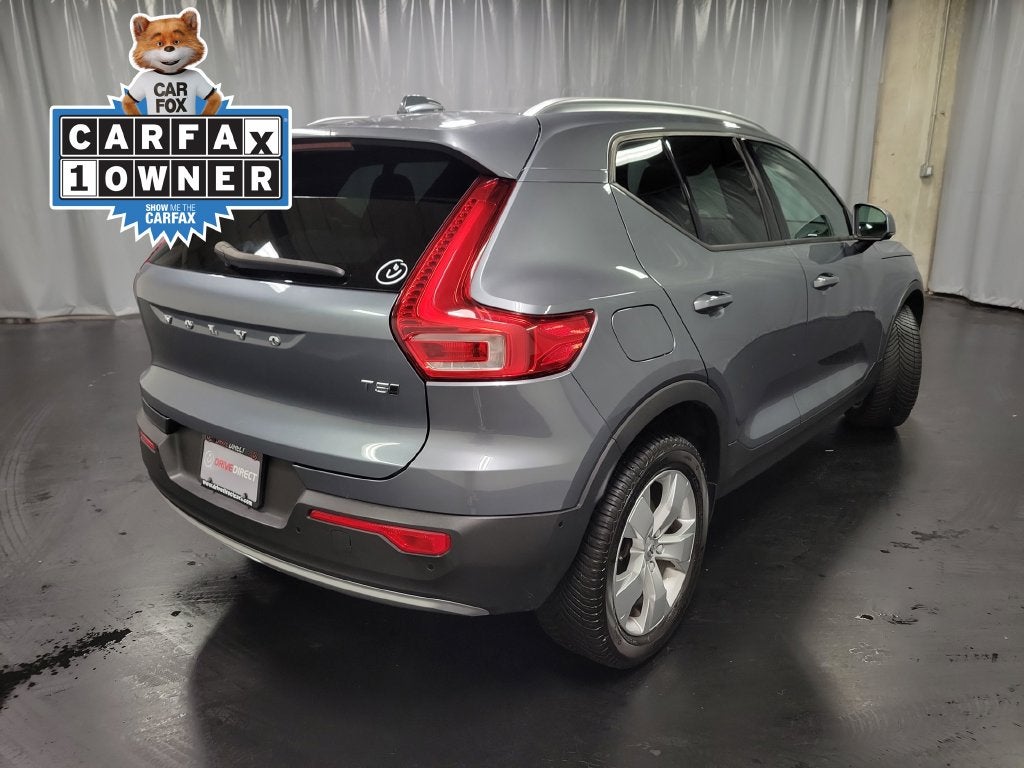 2019 Volvo XC40 Momentum