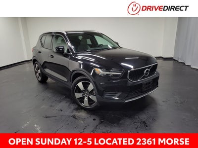 2020 Volvo XC40 Momentum