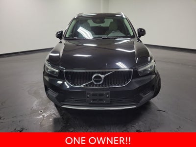 2020 Volvo XC40 Momentum
