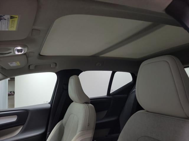 2020 Volvo XC40 Momentum