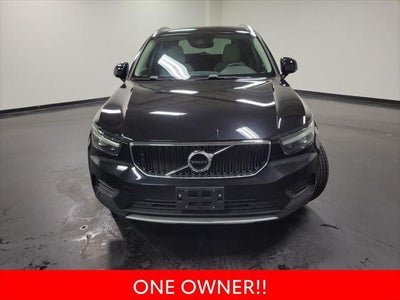 2020 Volvo XC40 Momentum