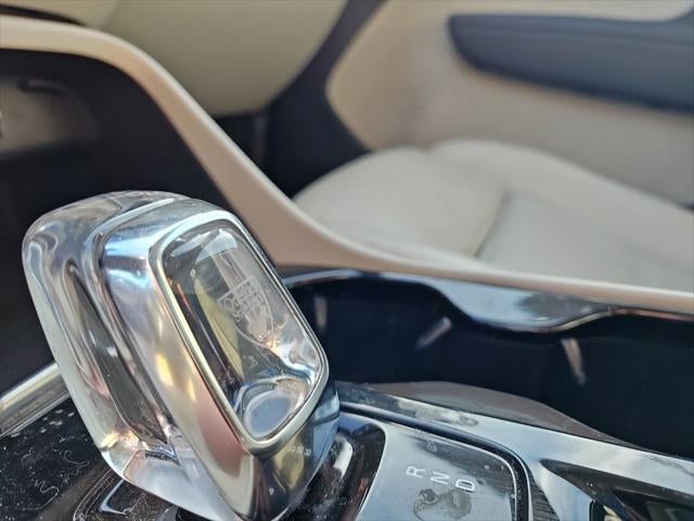 2019 Volvo XC40 T5 Inscription