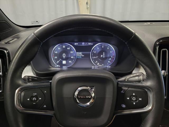 2019 Volvo XC40 Momentum