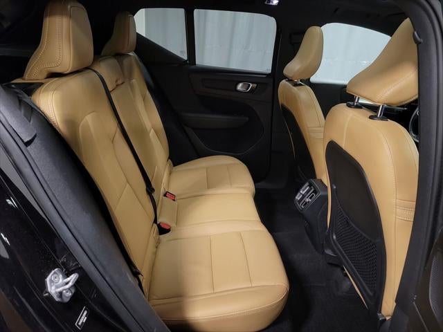 2019 Volvo XC40 Momentum