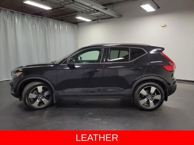 2019 Volvo XC40 Momentum