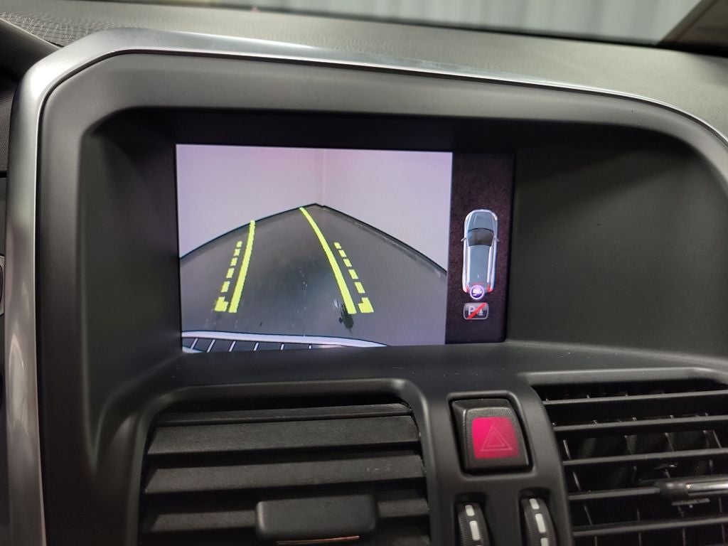 2017 Volvo XC60 T5 Dynamic