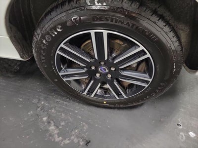 2017 Volvo XC60 T5 Dynamic