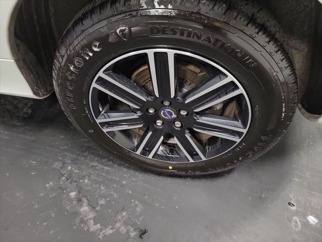 2017 Volvo XC60 T5 Dynamic