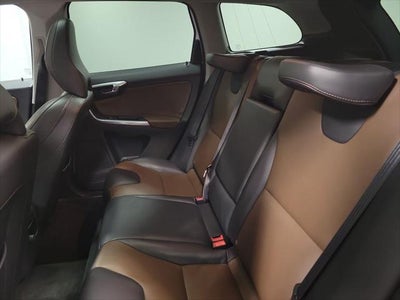 2017 Volvo XC60 T5 Dynamic