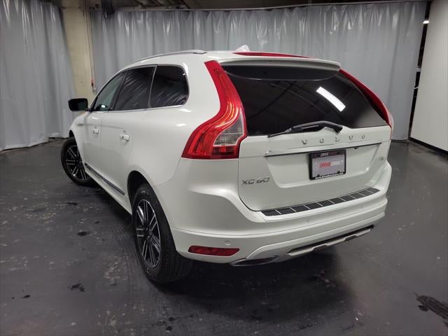 2017 Volvo XC60 T5 Dynamic