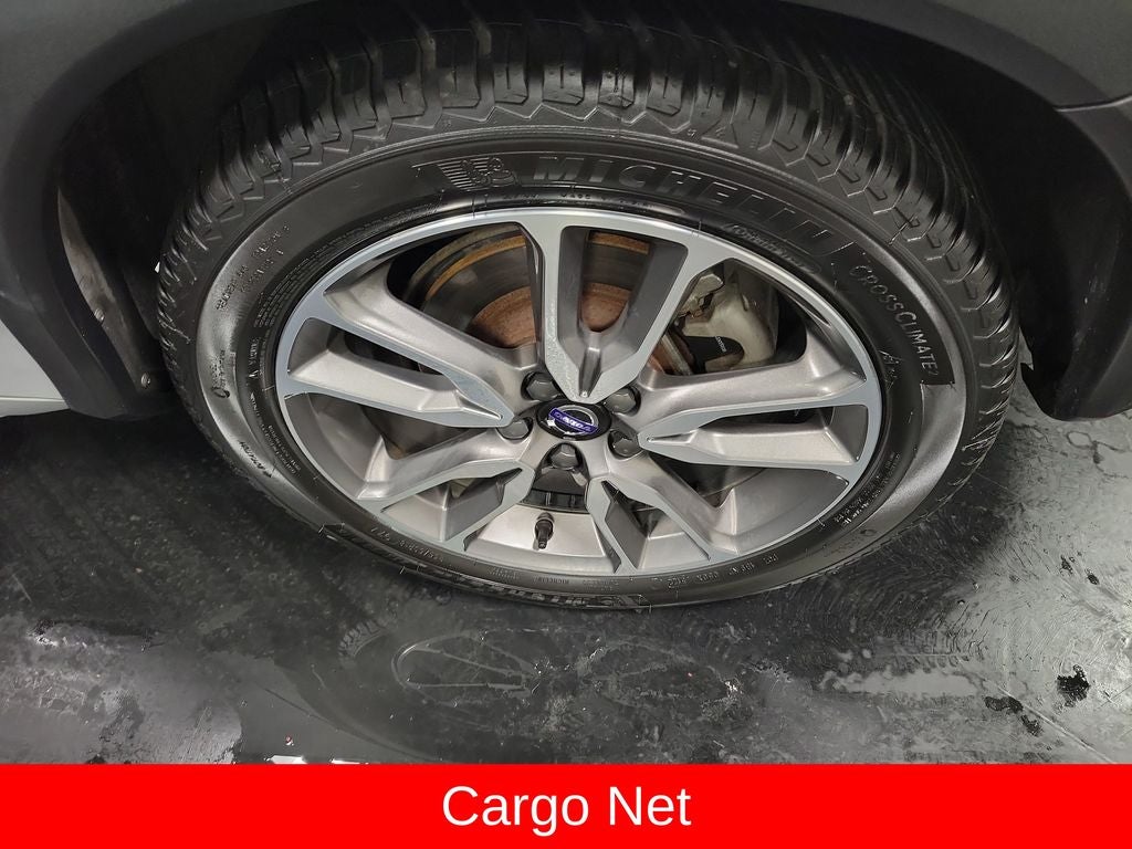 2017 Volvo V60 Cross Country T5