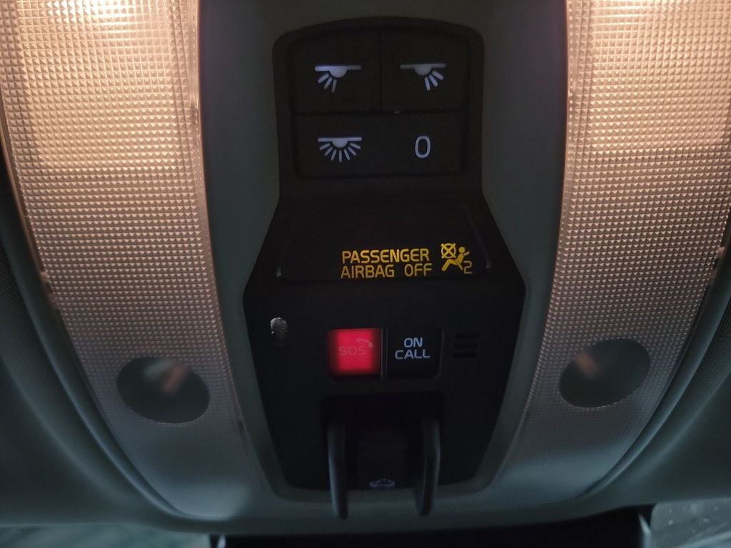 2017 Volvo V60 Cross Country T5