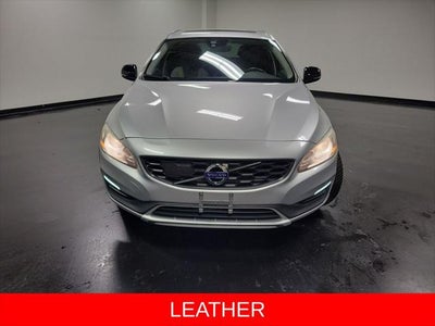 2017 Volvo V60 Cross Country T5