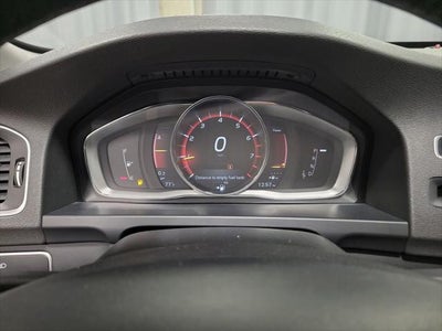 2017 Volvo V60 Cross Country T5