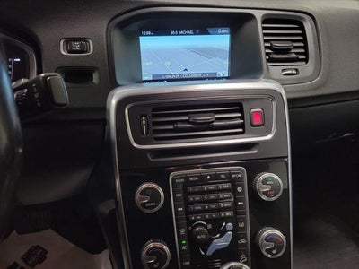 2016 Volvo S60 Cross Country T5 Platinum