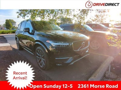 2017 Volvo XC90 T6 Momentum