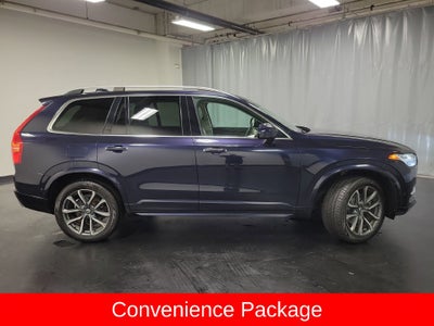 2017 Volvo XC90 T6 Momentum