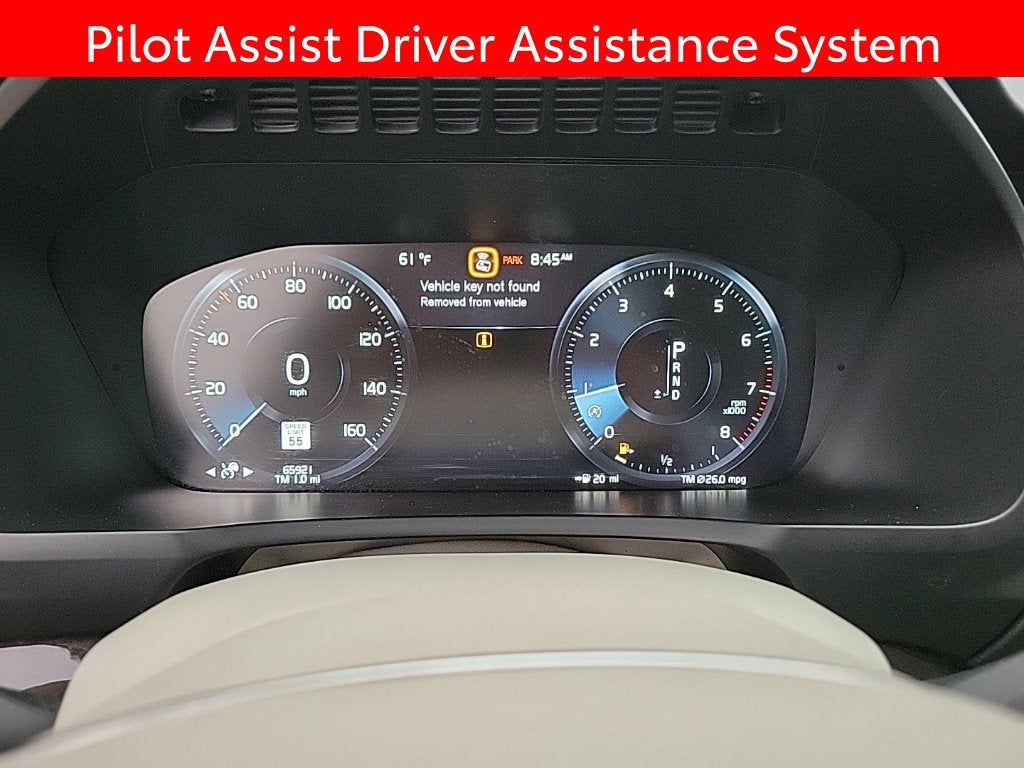 2017 Volvo XC90 T6 Momentum