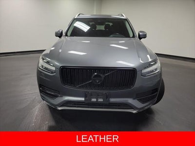 2017 Volvo XC90 T6 Momentum