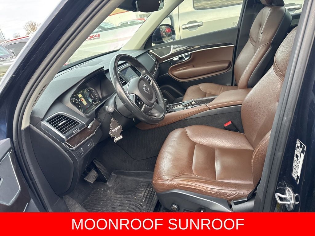 2019 Volvo XC90 T6 Momentum