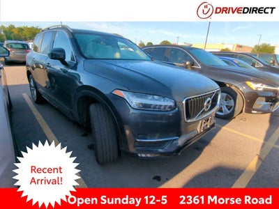 2016 Volvo XC90 T6 Momentum