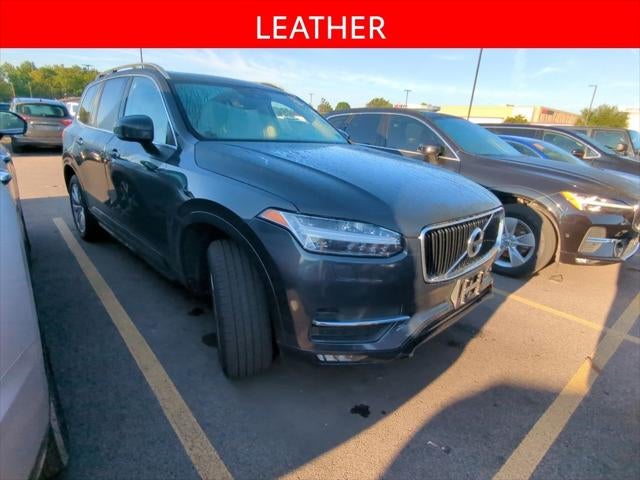 2016 Volvo XC90 T6 Momentum