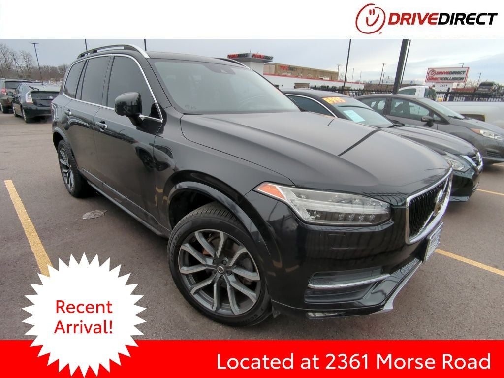 2016 Volvo XC90 T6 Momentum