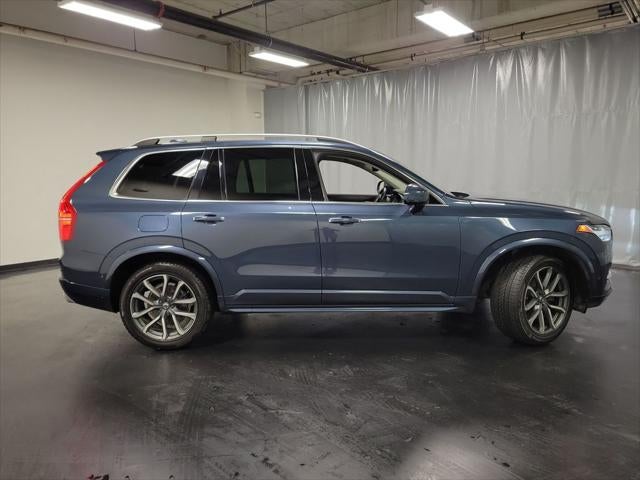 2019 Volvo XC90 T6 Momentum