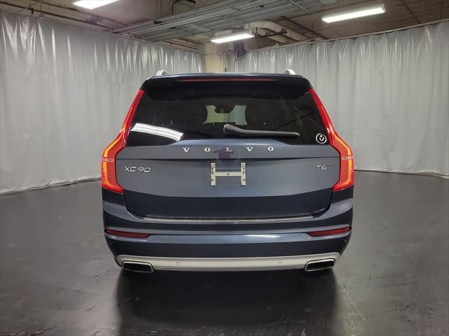 2019 Volvo XC90 T6 Momentum