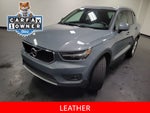 2022 Volvo XC40 Momentum