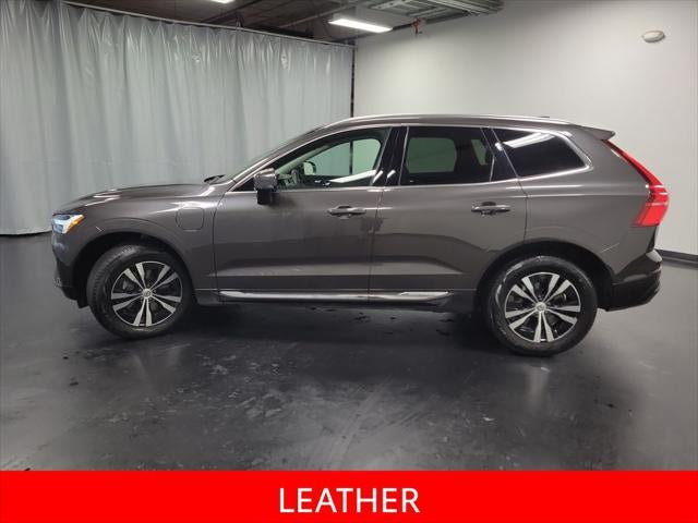 2023 Volvo XC60 Recharge Plug-In Hybrid T8 Core Bright Theme