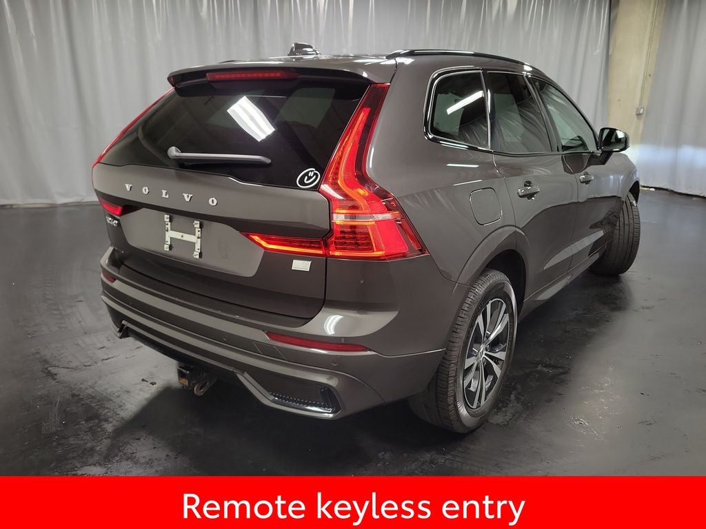 2024 Volvo XC60 Recharge Plug-In Hybrid T8 Plus Dark Theme