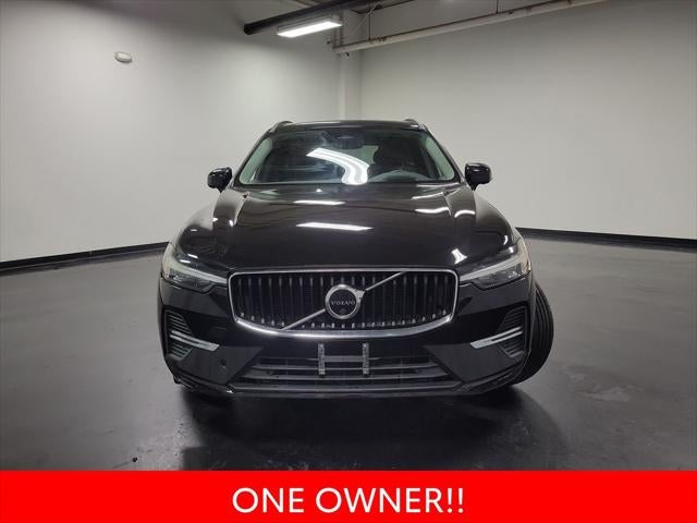 2022 Volvo XC60 B5 Momentum
