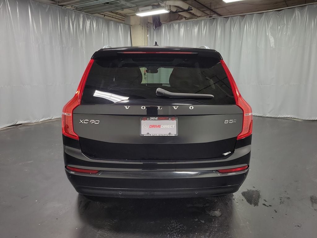 2023 Volvo XC90 B5 Core