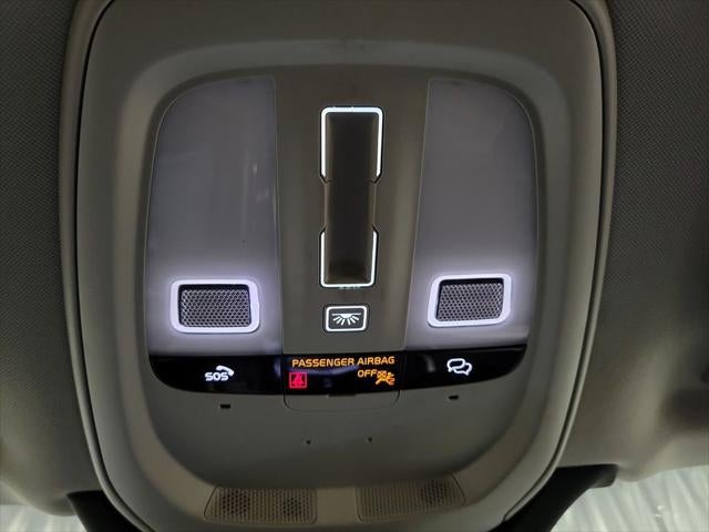 2023 Volvo XC90 B5 Core