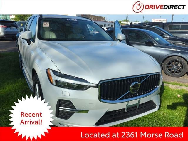 2022 Volvo XC60 B5 Momentum