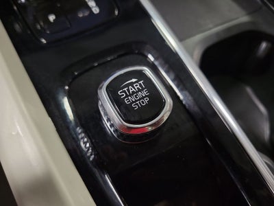 2022 Volvo XC60 B5 Inscription