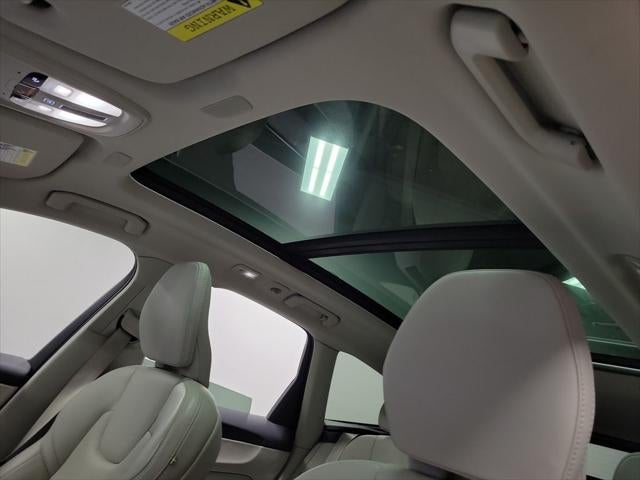2022 Volvo XC60 B5 Inscription