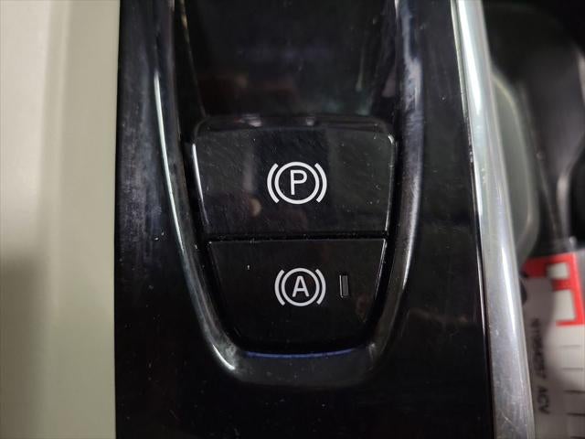 2022 Volvo XC60 B5 Inscription