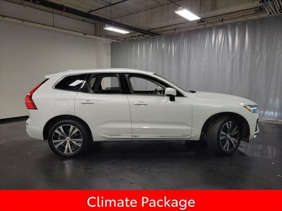 2022 Volvo XC60 B5 Inscription