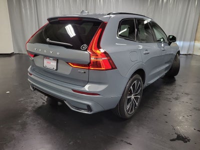2024 Volvo XC60 B5 Plus Dark Theme
