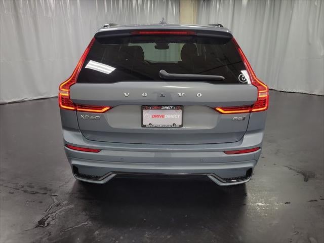 2024 Volvo XC60 B5 Plus Dark Theme