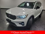 2024 Volvo XC40 B5 Plus Dark Theme