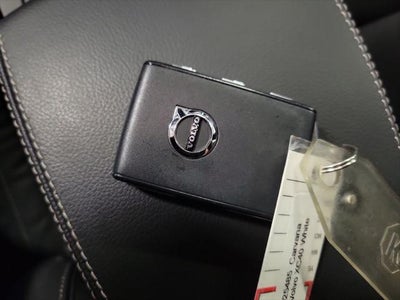 2023 Volvo XC40 B5 Core