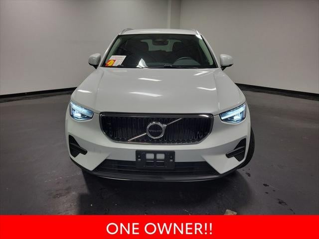 2023 Volvo XC40 B5 Core