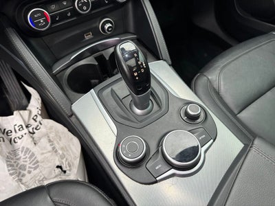 2018 Alfa Romeo Stelvio Ti